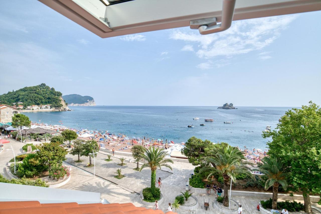 Sm Beach Residence Petrovac Luaran gambar