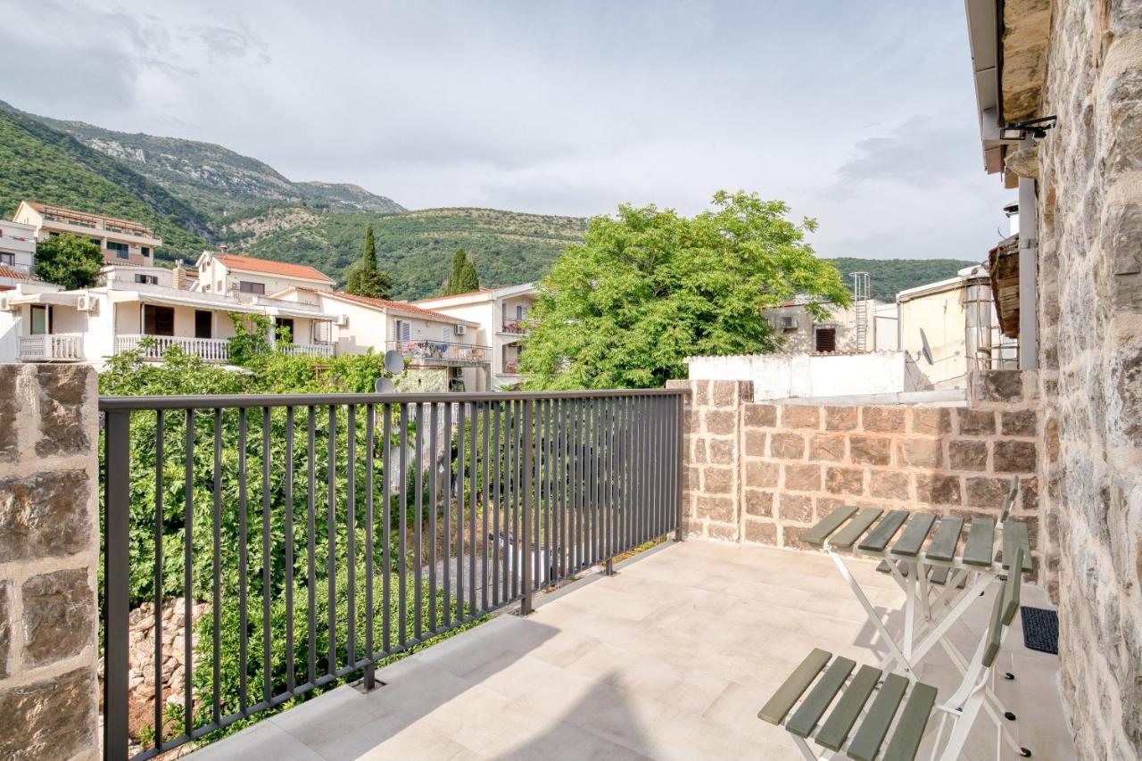 Sm Beach Residence Petrovac Luaran gambar