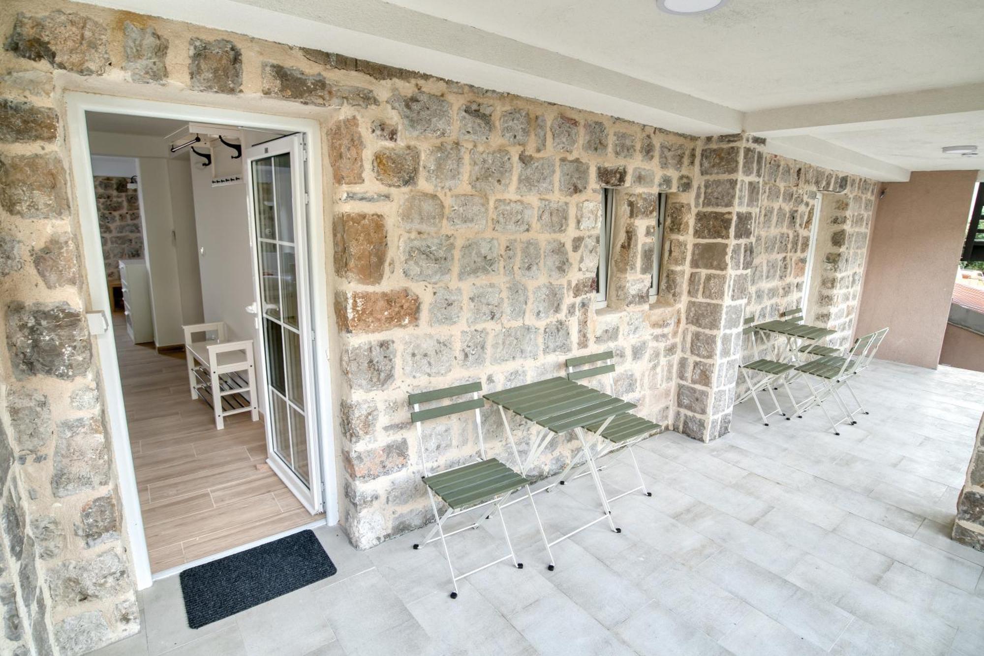 Sm Beach Residence Petrovac Luaran gambar